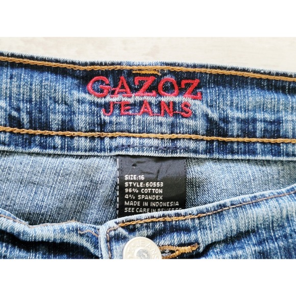 Gazoz Jeans‎ 16 Cropped Embellished Rhinestone Detail Blue Denim Size 16 - Picture 2 of 8